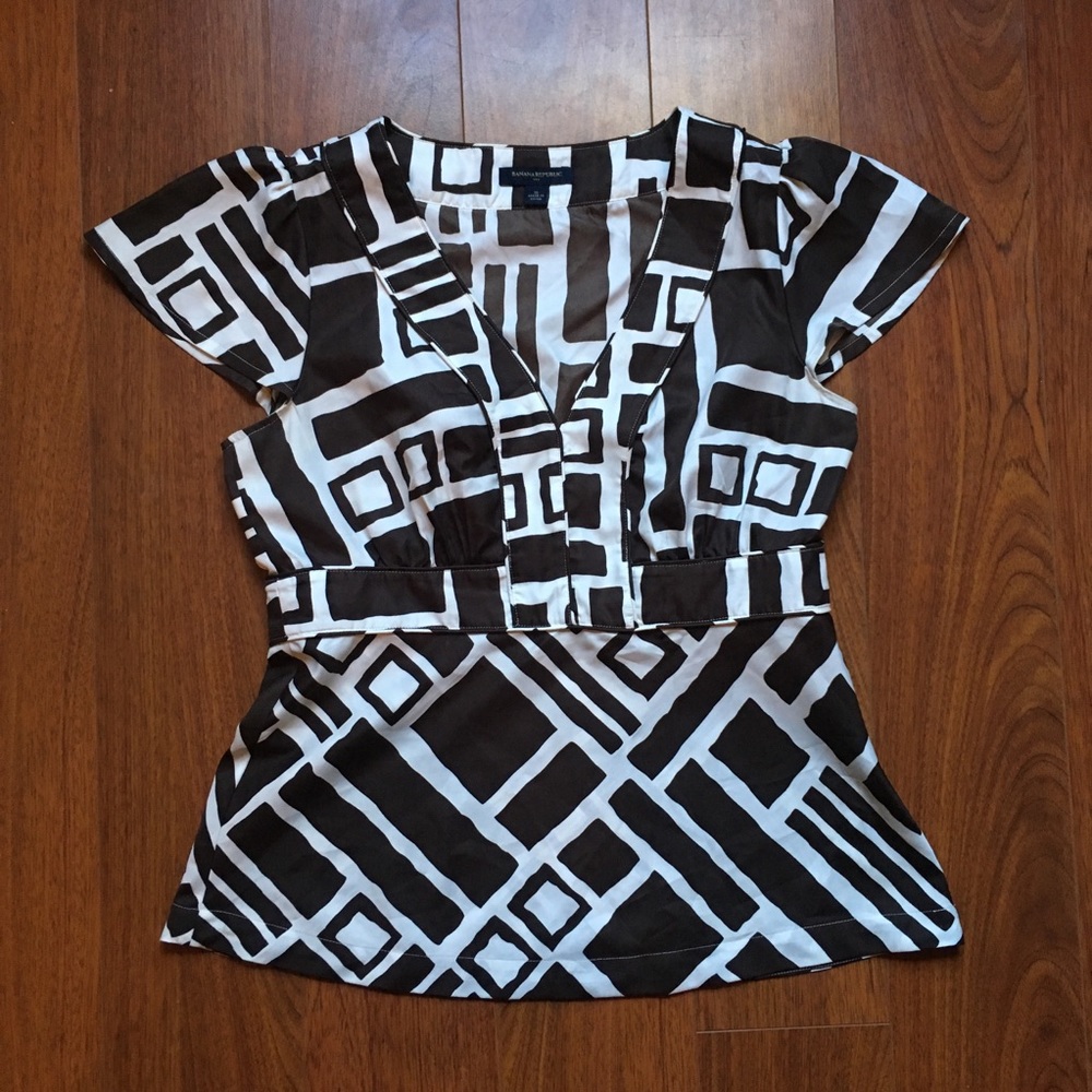 Banana republic blouse size 10